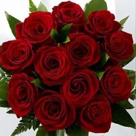 Fotografía de Ramo buchón de 50 rosas